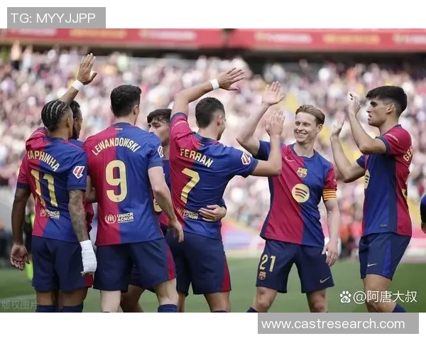 足总杯激战：巴黎圣日耳曼绝杀巴萨全场沸腾转会传闻再起